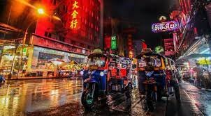 থাইল্যান্ডে করোনা নিয়ন্ত্রণে কারফিউ জারি